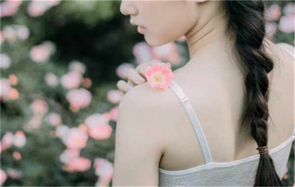 乳源香港胎儿多大能鉴定性别(香港抽血验男女预约) 乳源香港胎儿多大能鉴定性别(香港抽血验男女预约)